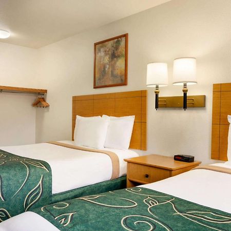 Travelodge By Wyndham Marysville Экстерьер фото