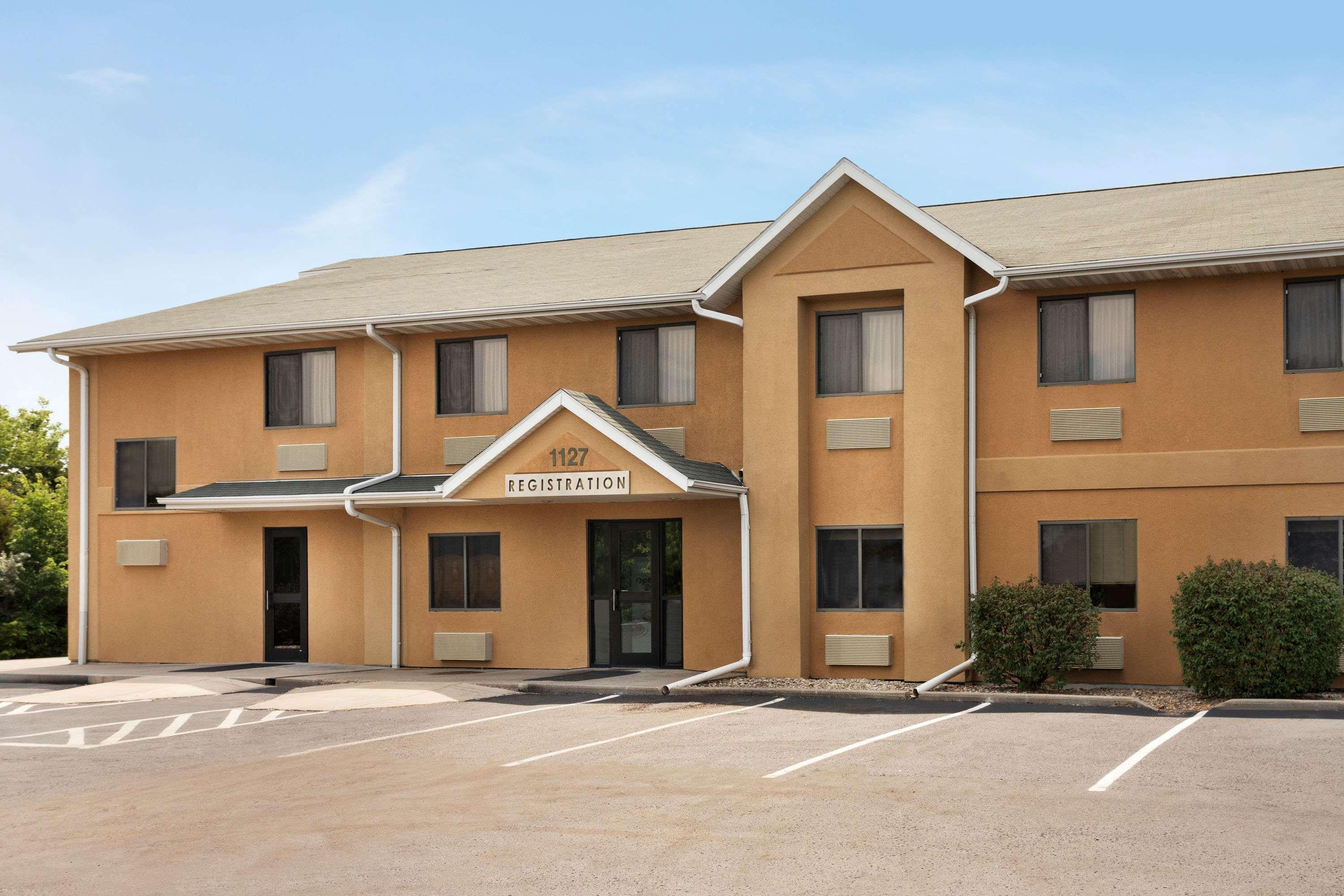 Travelodge By Wyndham Marysville Экстерьер фото
